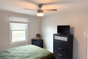 3914 Frederick St, Pittsburgh, PA 15227 - Photo 20