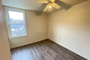 21 Hodge St, Pittsburgh, PA 15213 - Photo 6