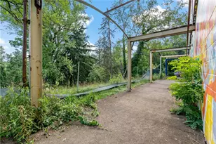 101 Hazlett St, Pittsburgh, PA 15214 - Photo 28