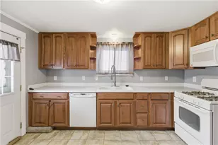 165 Beram Ave, Collier Township, PA 15017 - Photo 10