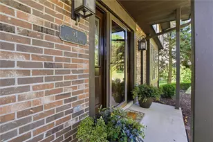 91 Green Crescent Dr, South Strabane, PA 15301 - Photo 4