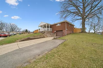 100 Valleyvale Drive, Ross Twp, PA 15209 - Photo 2