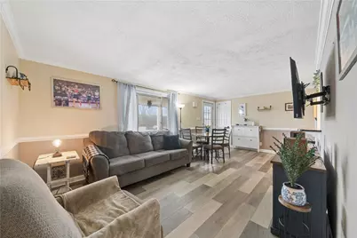 100 Valleyvale Drive, Ross Twp, PA 15209 - Photo 6