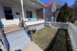 915 Evans St, New Kensington, PA 15068 - Photo 2