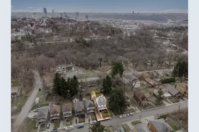 617 Danbury St, Marshall Shadeland, PA 15214 - Photo 2