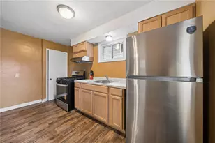 617 Danbury St, Marshall Shadeland, PA 15214 - Photo 8