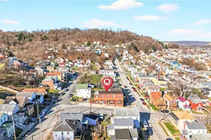 800 4th St, Ellwood City, PA 16117 - Photo 6