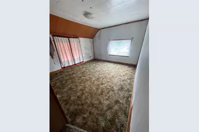 139 Highland Ave, Claysville, PA 15323 - Photo 12