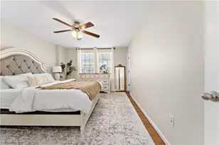 259 Grace Manor Dr, Robinson Twp, PA 15108 - Photo 14