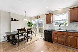 259 Grace Manor Dr, Robinson Twp, PA 15108 - Photo 4