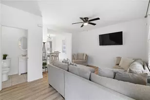 1535 Vance Ave, Coraopolis, PA 15108 - Photo 4