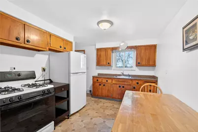 14 N Rolling Hills Ave., Hempfield Township, PA 15642 - Photo 10