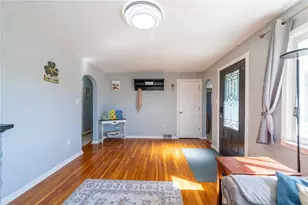 519 Jefferson St, Evans City, PA 16033 - Photo 14