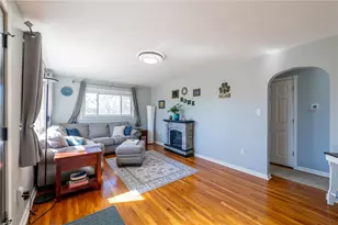 519 Jefferson St, Evans City, PA 16033 - Photo 10