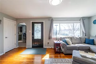 519 Jefferson St, Evans City, PA 16033 - Photo 12