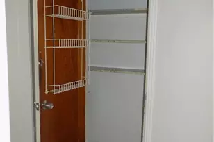 5850 Heberton Dr, Pittsburgh, PA 15147 - Photo 32