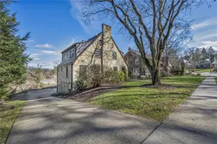 45 Roycroft Ave, Pittsburgh, PA 15228 - Photo 2