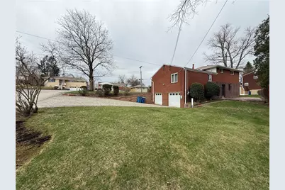 263 Shannon Heights Dr, Pittsburgh, PA 15147 - Photo 32
