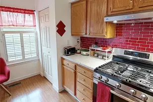 1368 Meadowbrook Dr, North Strabane, PA 15317 - Photo 8