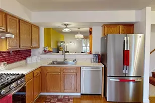 1368 Meadowbrook Dr, North Strabane, PA 15317 - Photo 8