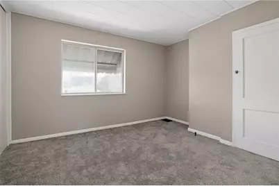 208 E Woodford Ave, Pittsburgh, PA 15210 - Photo 4