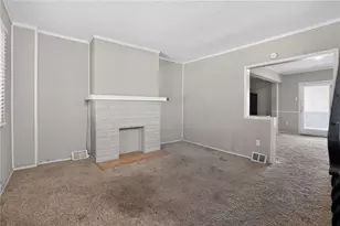 208 E Woodford Ave, Pittsburgh, PA 15210 - Photo 8