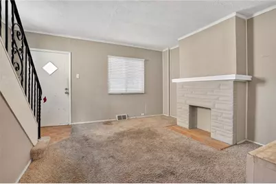 208 E Woodford Ave, Pittsburgh, PA 15210 - Photo 10