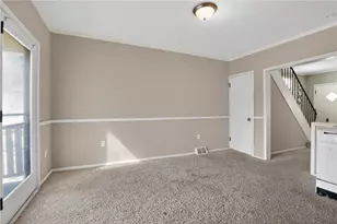 208 E Woodford Ave, Pittsburgh, PA 15210 - Photo 6