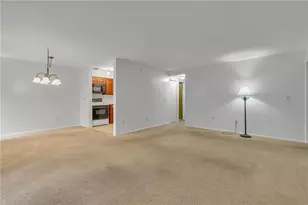 61 Darlington Rd, Patterson Township, PA 15010 - Photo 4