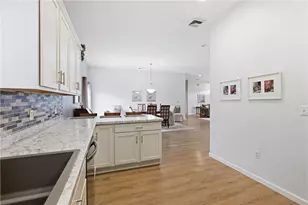 909 Valentina Ln, Lower Burrell, PA 15068 - Photo 12