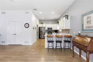 909 Valentina Ln, Lower Burrell, PA 15068 - Photo 10