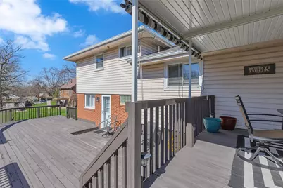 1606 Old Brodhead Rd, Center Township, PA 15061 - Photo 8