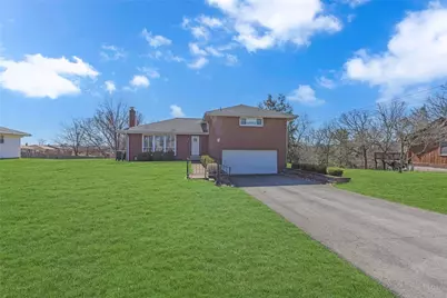 1606 Old Brodhead Rd, Center Township, PA 15061 - Photo 2