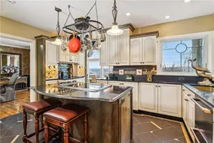 502 Westview Dr, Brighton Township, PA 15009 - Photo 14