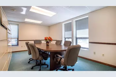 306 McKnight Park Dr, Ross Twp, PA 15237 - Photo 10