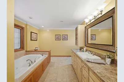 5971 Cherryview Ln, Bethel Park, PA 15102 - Photo 24