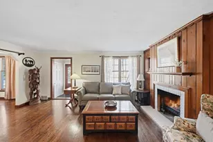 5971 Cherryview Ln, Bethel Park, PA 15102 - Photo 8