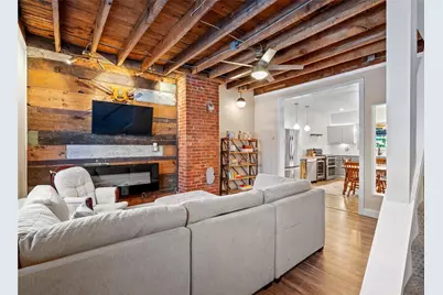 4068 Howley St, Pittsburgh, PA 15224 - Photo 8