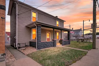 8 S Main St, Houston, PA 15342 - Photo 2