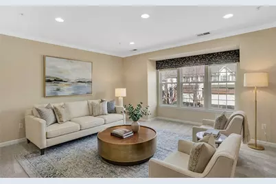 230 Broadstone Dr, Adams Township, PA 16046 - Photo 8