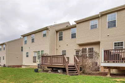 230 Broadstone Dr, Adams Township, PA 16046 - Photo 34