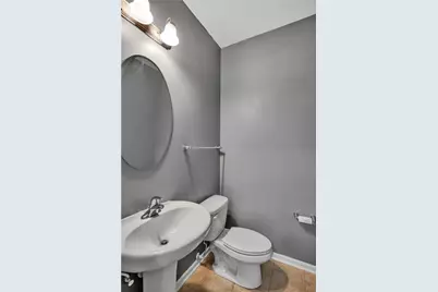 230 Broadstone Dr, Adams Township, PA 16046 - Photo 14