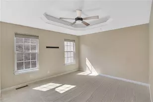 230 Broadstone Dr, Adams Township, PA 16046 - Photo 24