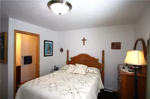 111 Brittany Dr, Long Beach Boro, PA 15432 - Photo 12