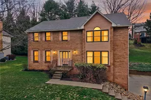 425 Stag Horn Dr, Pittsburgh, PA 15090 - Photo 1