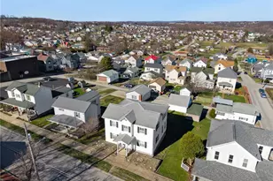 608 W Smithfield St, Mt Pleasant Boro, PA 15666 - Photo 40