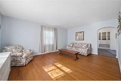 608 W Smithfield Street, Mt Pleasant Boro, PA 15666 - Photo 4