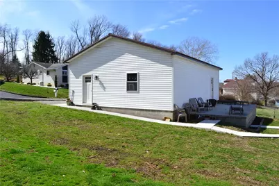 321 E Blake, Connellsville, PA 15425 - Photo 42