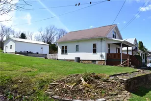 321 E Blake, Connellsville, PA 15425 - Photo 4