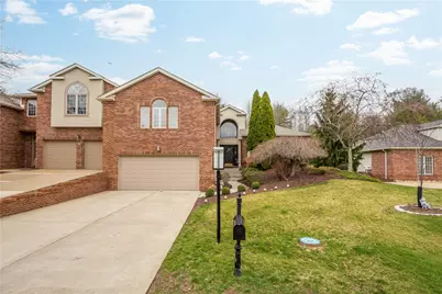 157 Fairway Landings Dr, Canonsburg, PA 15317 - Photo 1